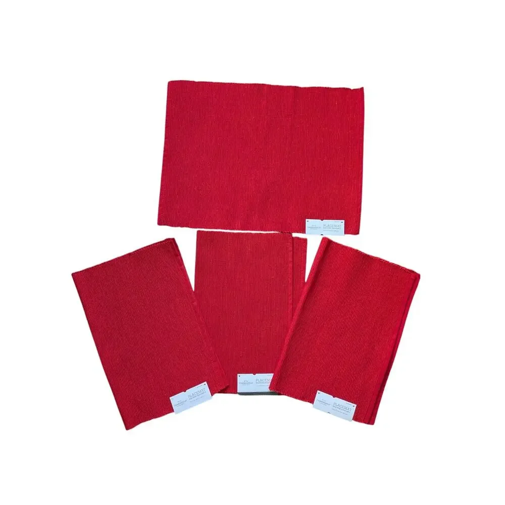 4 NWT Threshold Placemat Machine Washable 14X19in Cotton Red Metallic Christmas